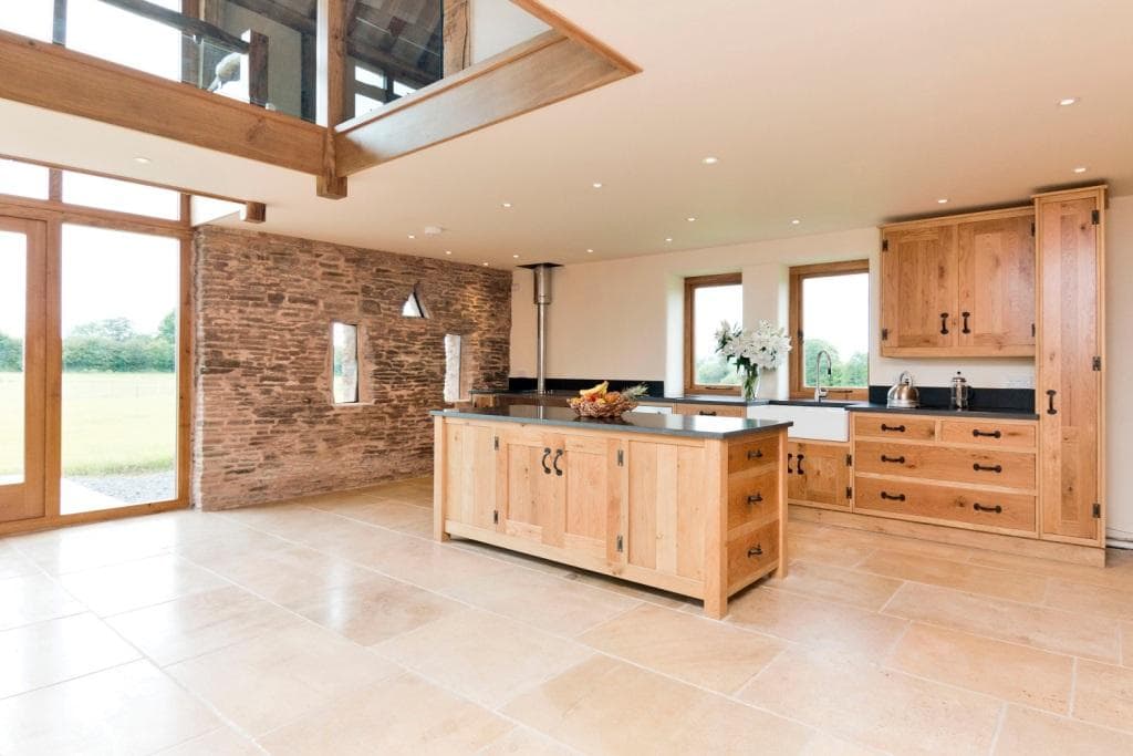 A hand made shaker style oak kitchen